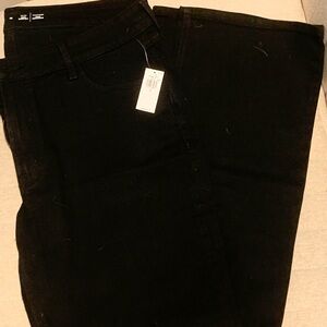 Mid-Rise Wow Boot-Cut Black Jeans